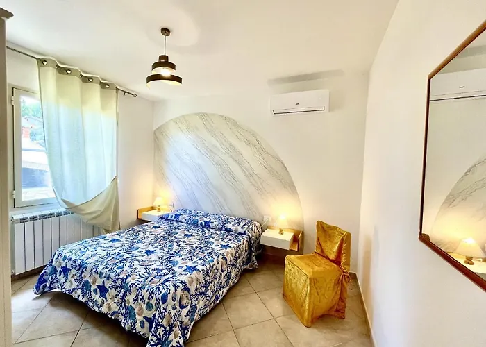 Apts. Serena By Solturelba 卡波利韦里