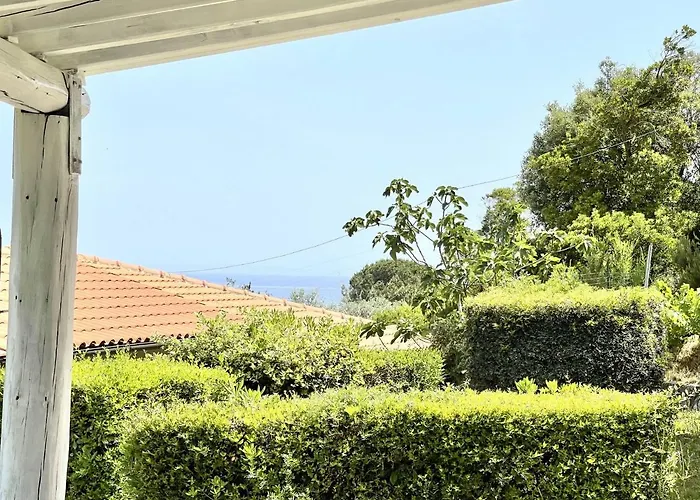 Apts. Serena By Solturelba 度假居 *