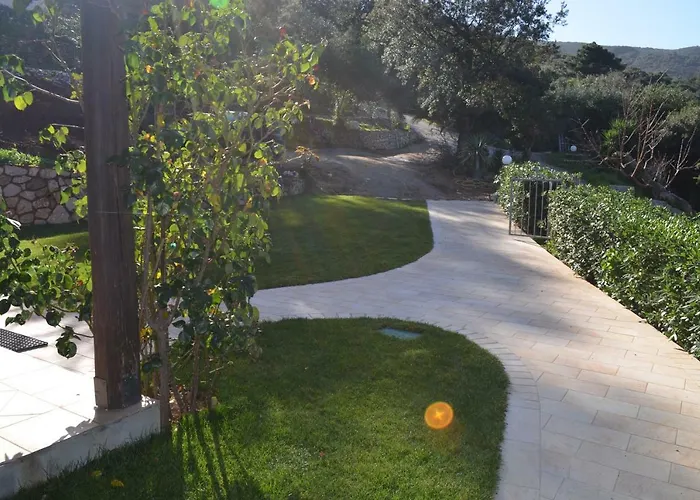 Apts. Serena By Solturelba 度假居