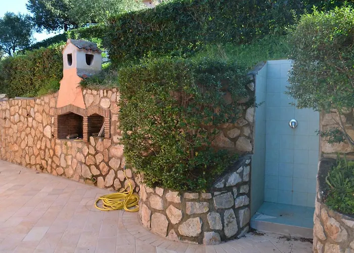 Apts. Serena By Solturelba 度假居 *