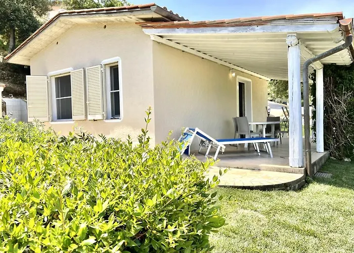 Apts. Serena By Solturelba Nyaraló *