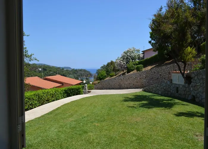 Apts. Serena By Solturelba